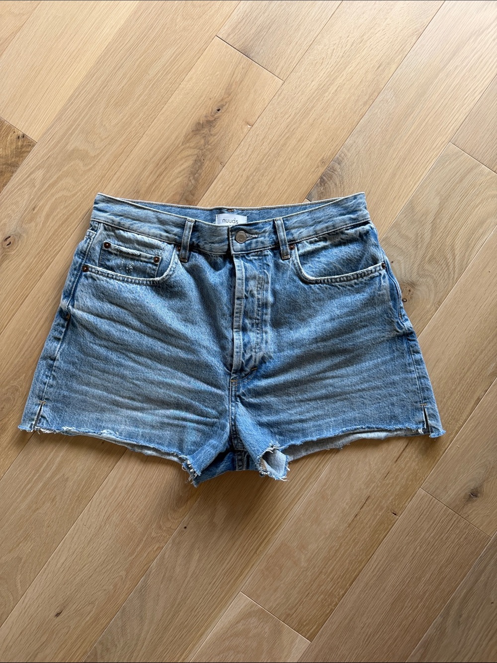 Nuuds Addison A line cut off denim shorts